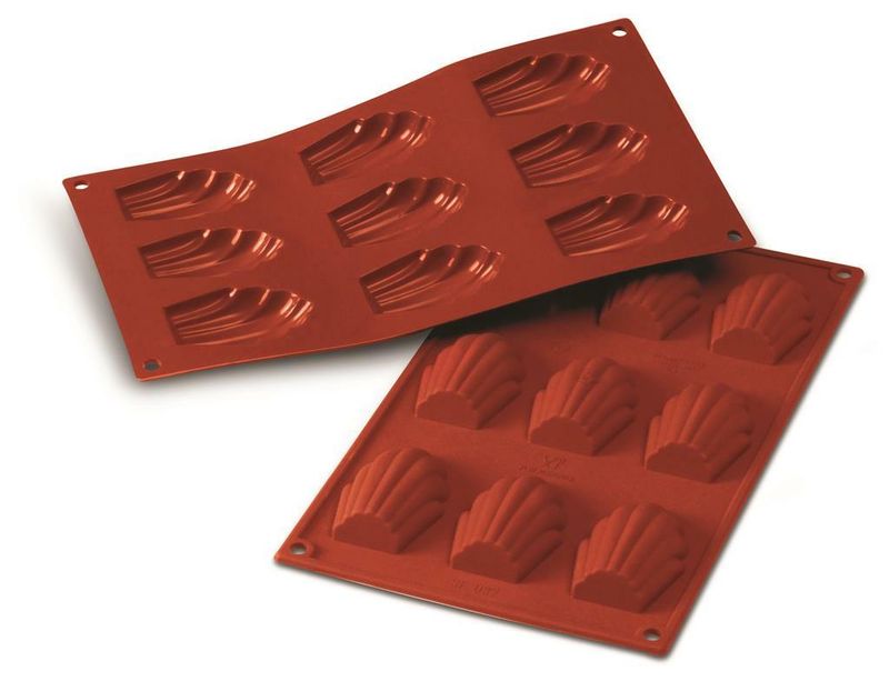 Mould 9 Madeleine 6.8 cm Classic - Silikomart