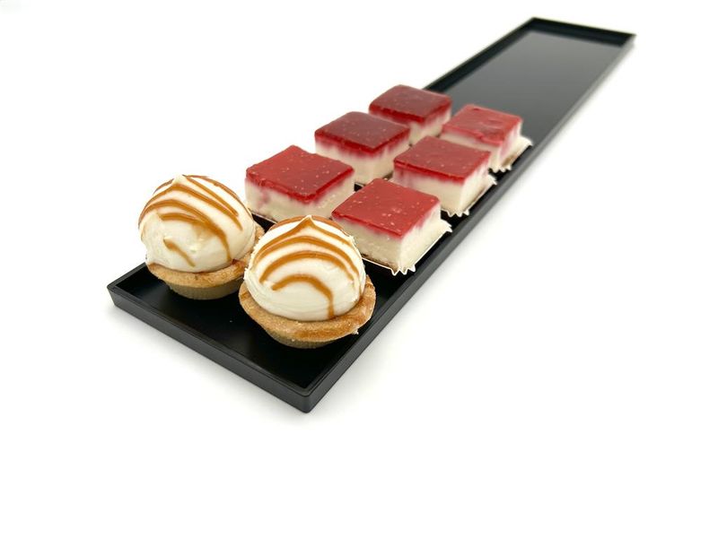 MC black bar display tray 50x10 cm for horeca