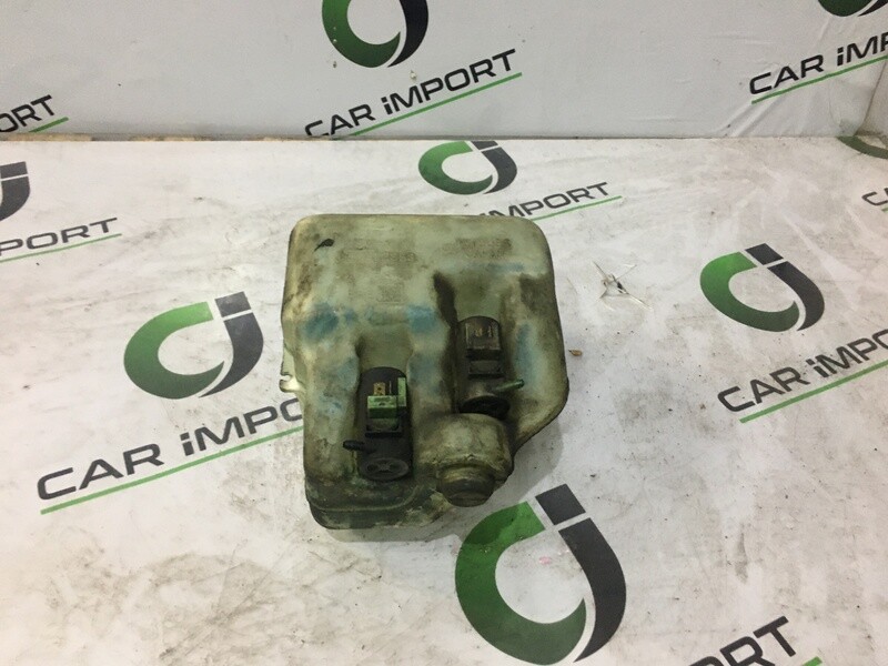 Субару легаси бачок омывателя b11 bg bd Субару легаси бачок омывателя b11 bg bd