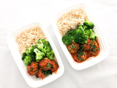 6oz Spinach Parmesan Meatballs &amp; Marinara