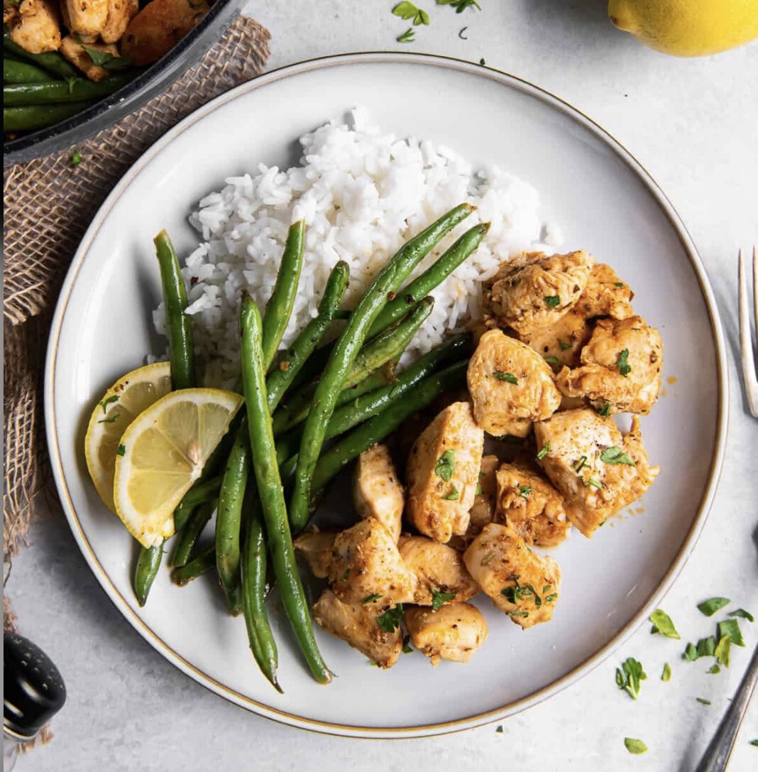 4oz Honey Dijon Chicken &amp; Roasted Green Beans