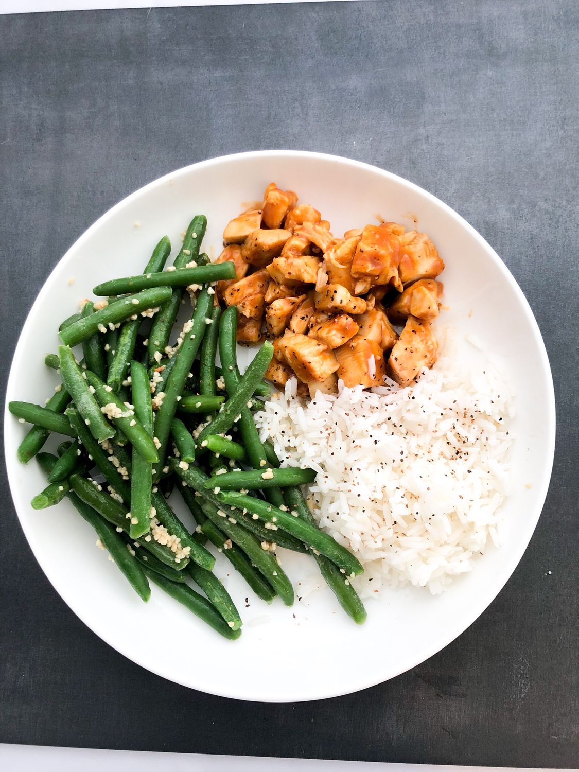 8oz BBQ Chicken &amp; Green beans