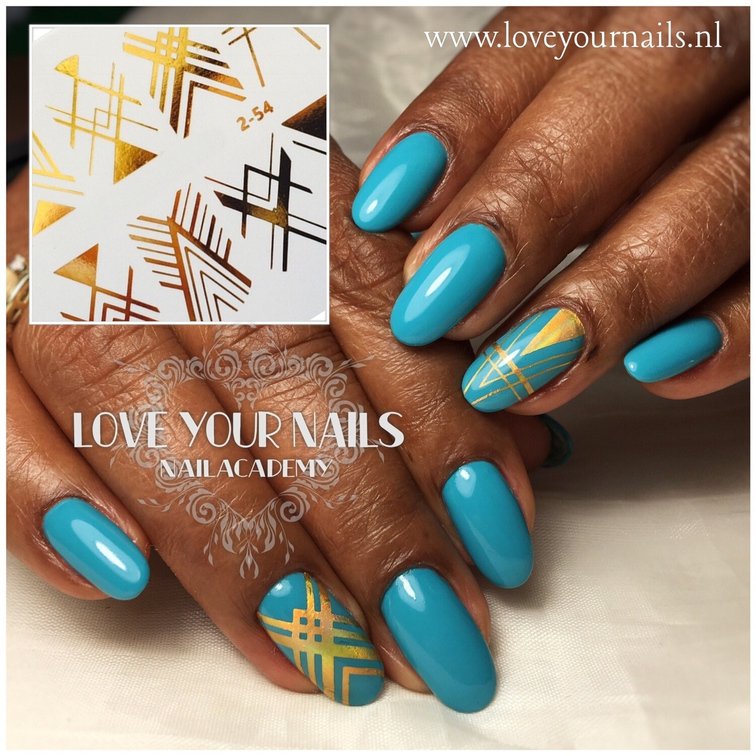 Geometry 2-54, Foil color: Gold