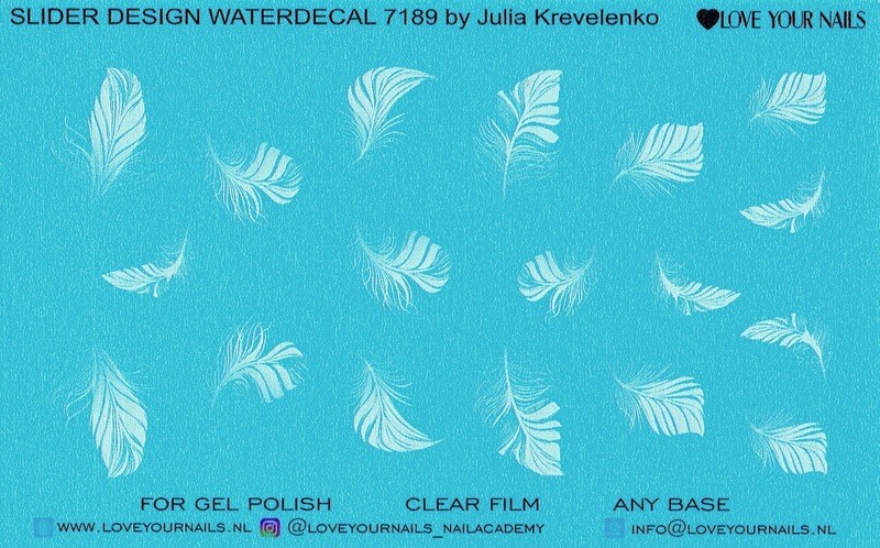 Gradient feathers 7189