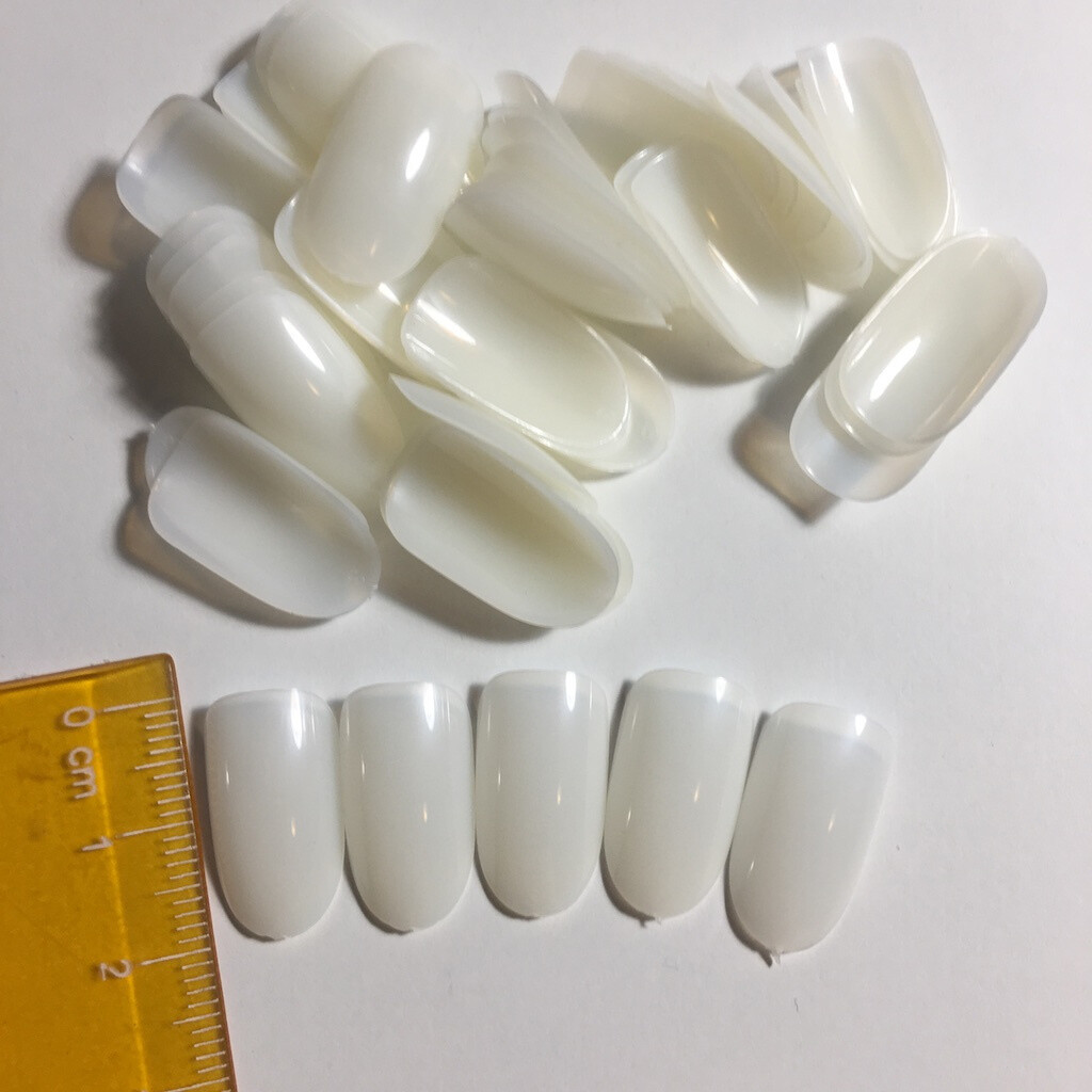 Oefentips voor de nailart - 50 stuks - kort ovaal  nr.3