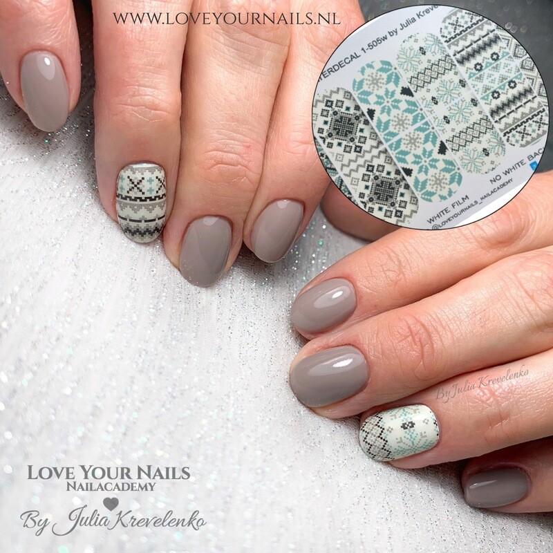 Winter ornament 1-505