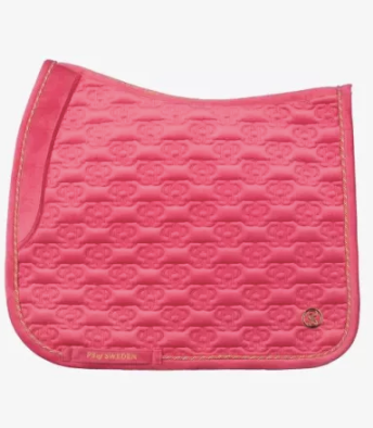 PS Of Sweden FW&#39;24 Dekje Velvet Scarlet Pink