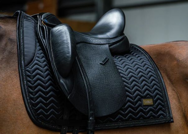 Hopmans Equestrian - Zwart