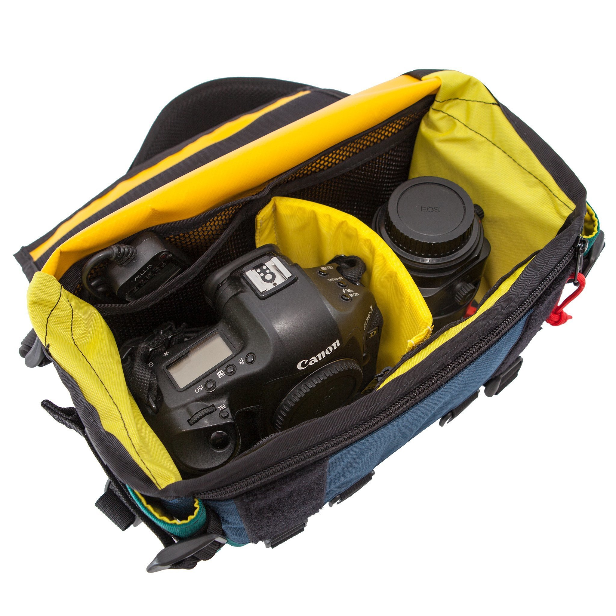 topo designs camera bag