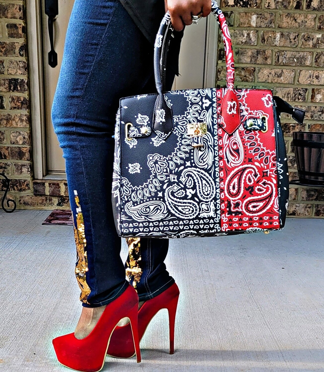Black/Red Paisley Tote