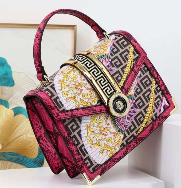 Flori Pink Crossbody