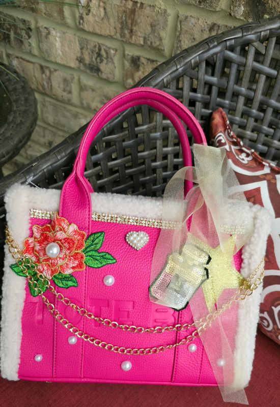 Ready-made Pink Fur