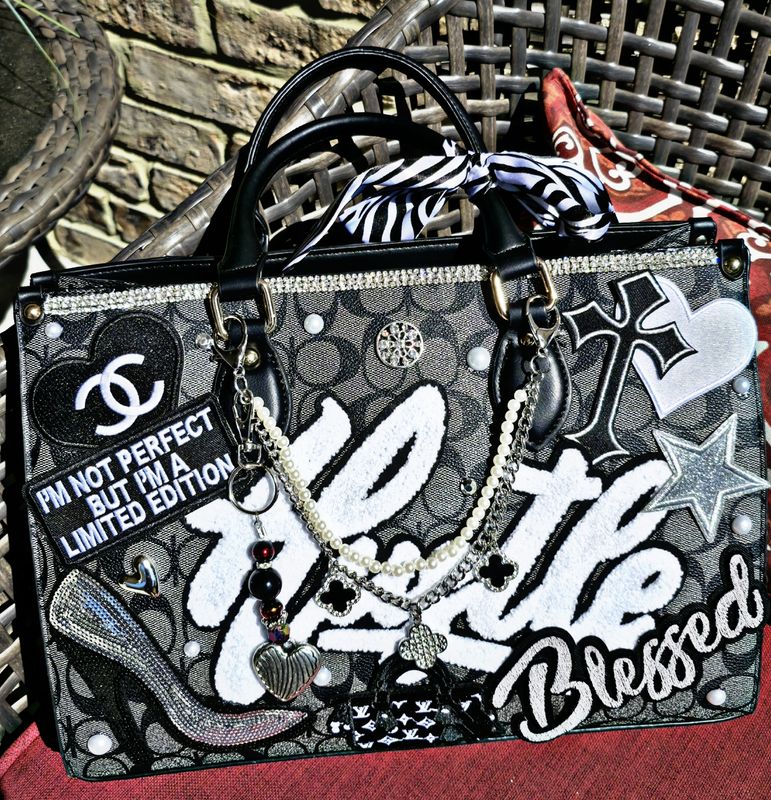 Hustle Black Custom 2 pc
