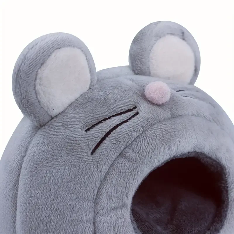 Mouse House & More ?
