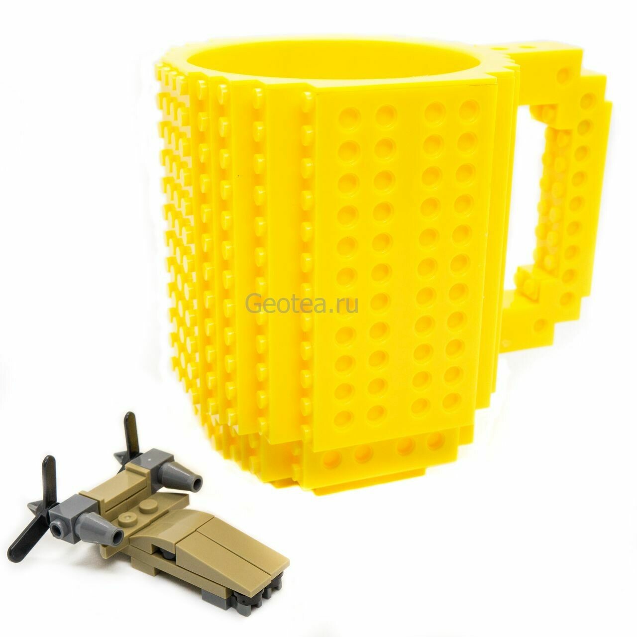 Кружка в стиле Лего 350 мл. желтая с мини набором