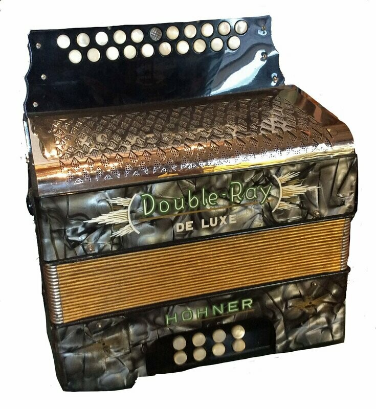 S/H Hohner De Luxe Melodeon B/C