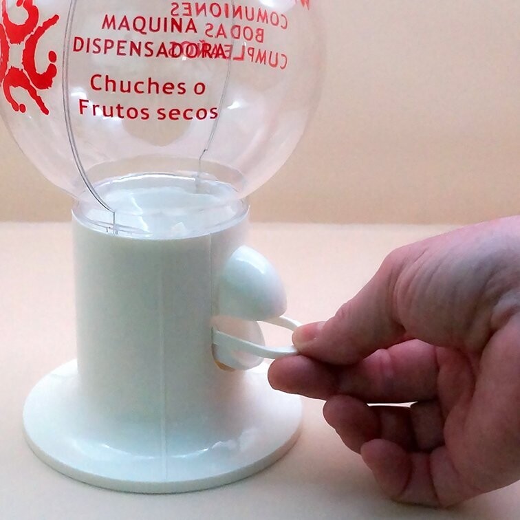 Máquina dispensadora de chuches blanca