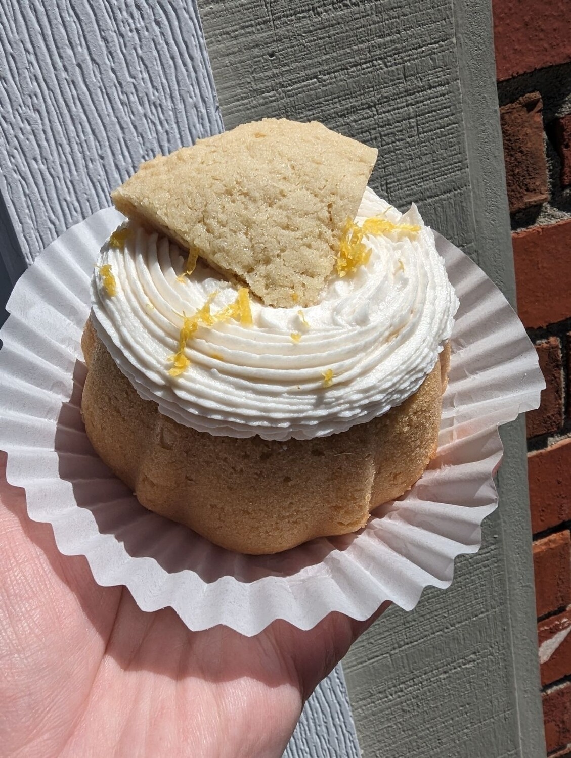 Lemon Cookie Bundt