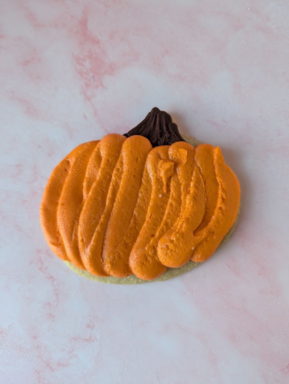 Pumpkin shaped sugar cookies (qty 6)