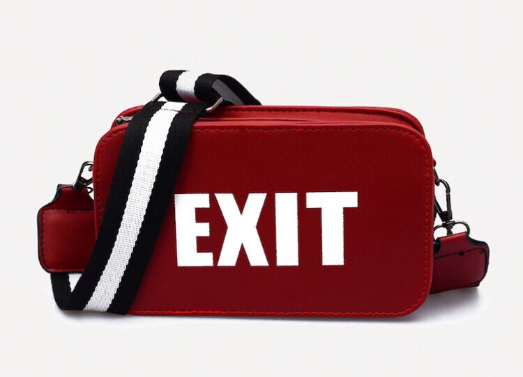 Slogan Crossbody