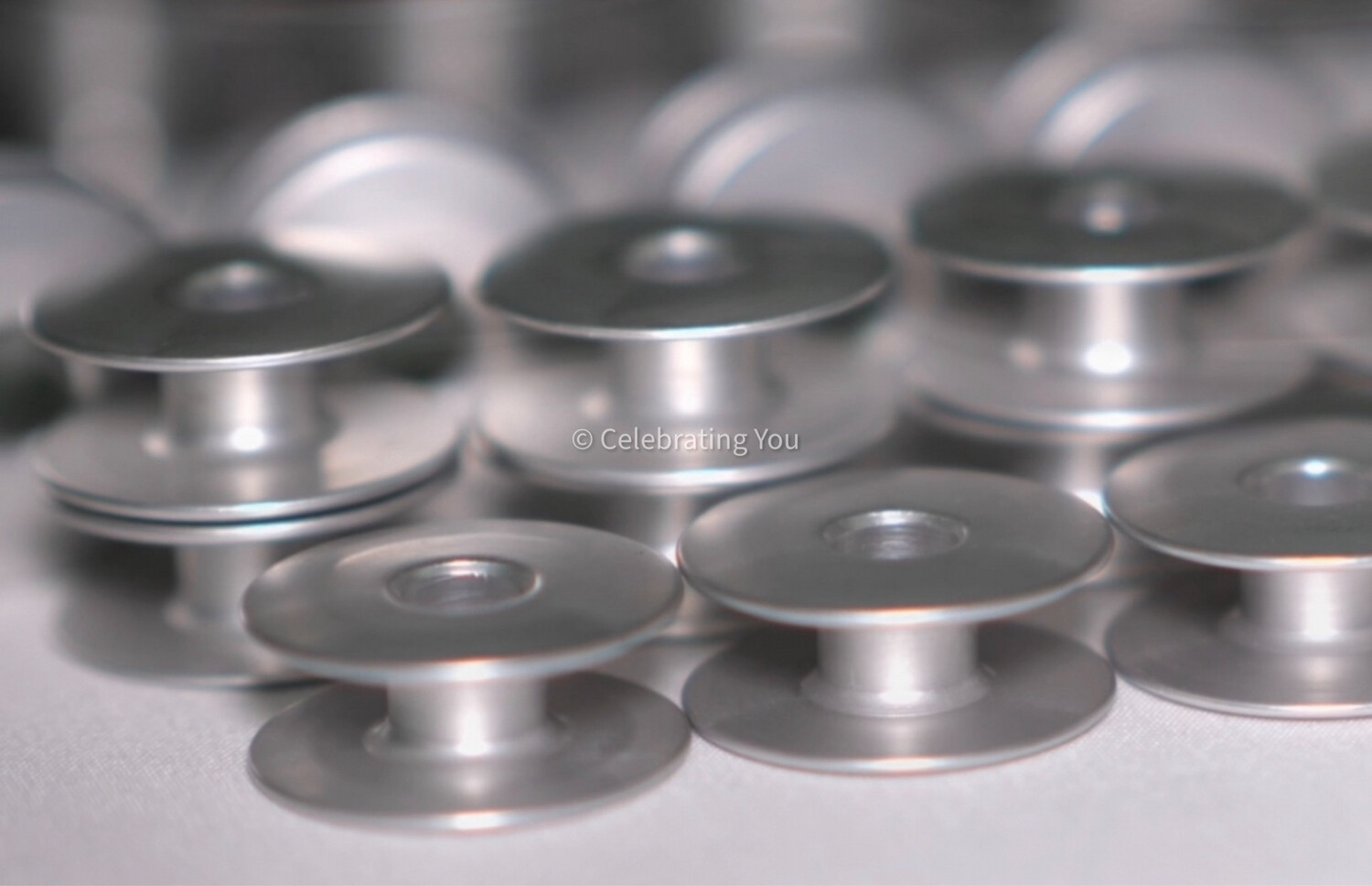 5 x Aluminum Bobbins for Commercial, Industrial, Computerized Embroidery and Sewing Machines