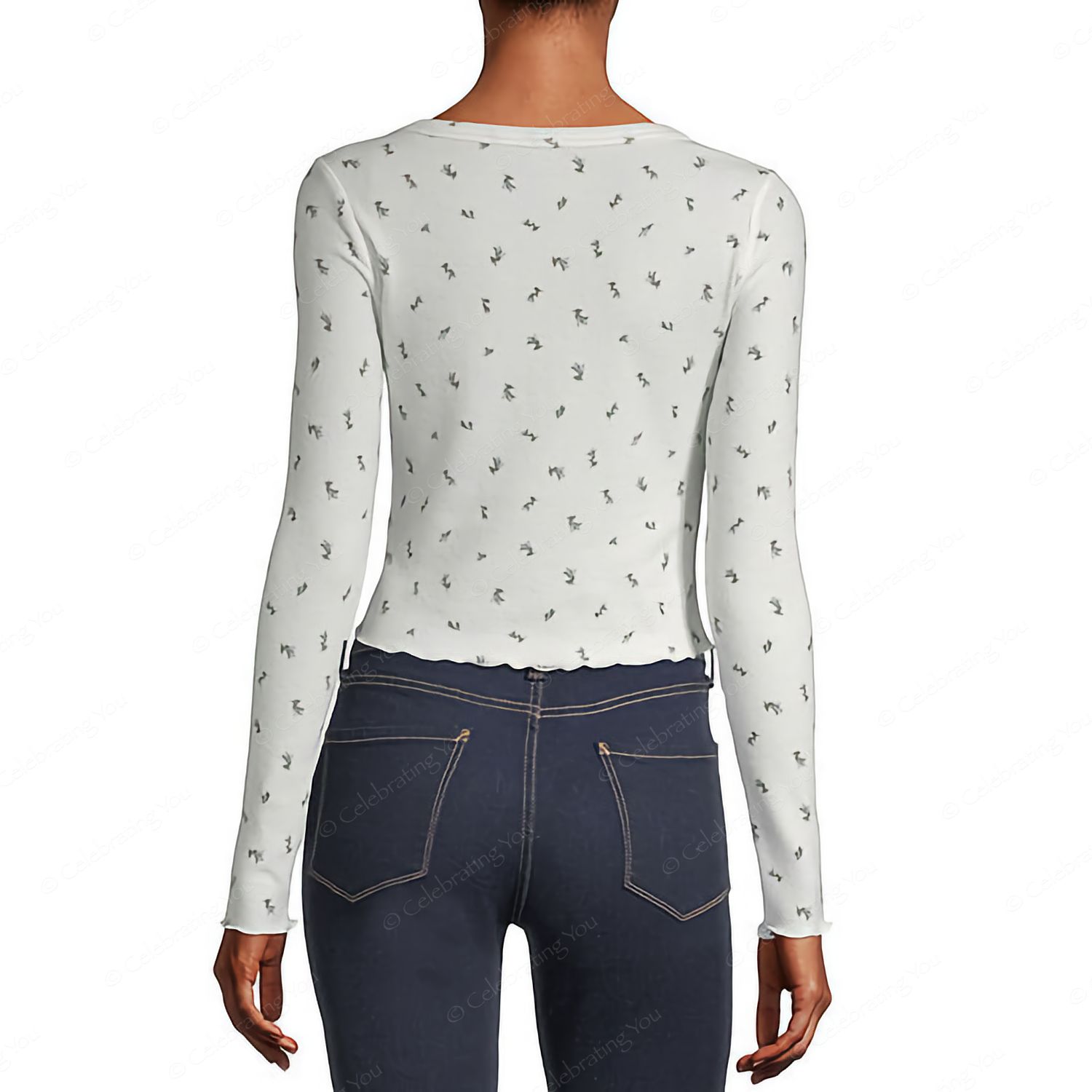 Women’s Junior Scoop Neck Long Sleeve T-Shirt