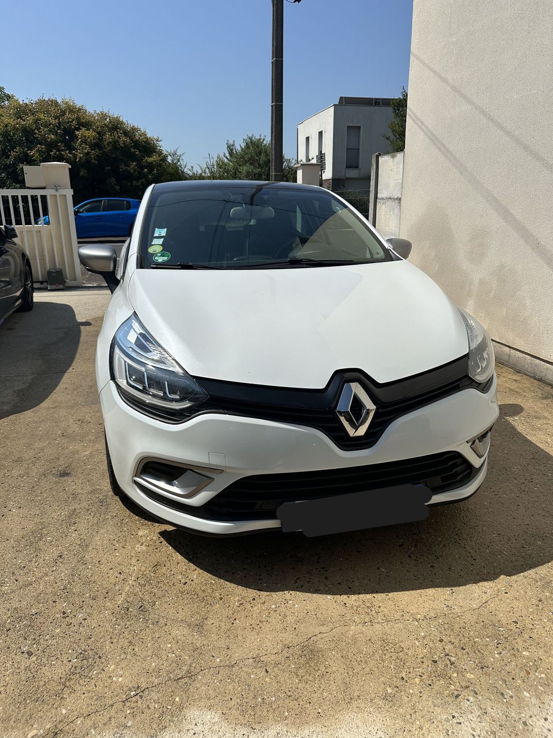 RENAULT CLIO IV GT Line dCi 110 GPS/CAMERA/TOIT PANO* - GARANTIE 12 MOIS -