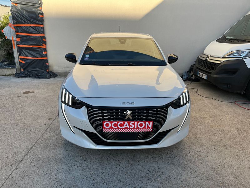 PEUGEOT 208 1.2i 12V S&S - 130 - BV EAT8 II GT Line GARANTIE 24 MOIS