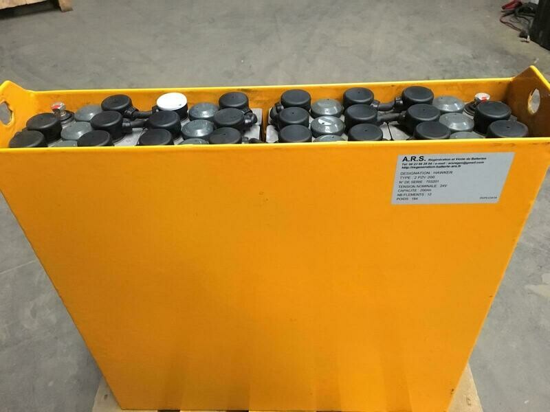 Batterie GEL 24 Volts reconditionnée pour Gerbeur EJC10 JUNGHEINRICH ( 24V-162Ah )