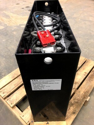 Batterie pour PRAMAC LX 14/45 Triplex ( 24V-270Ah à 24V-375Ah )