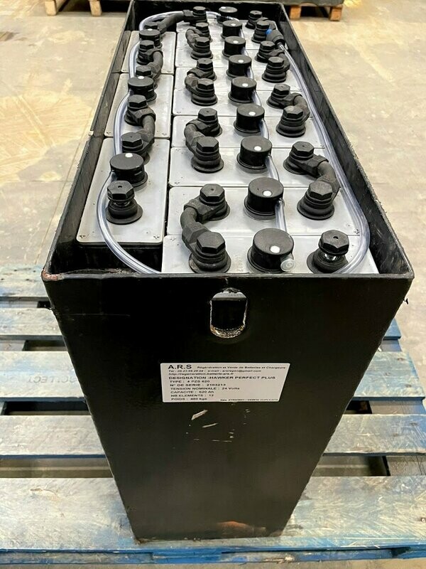 Batterie pour Nacelle JLG 1100 en Rhône-Alpes ( 24V-620Ah régénérée )