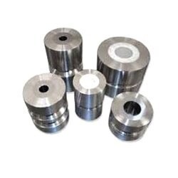 Lined Dies
