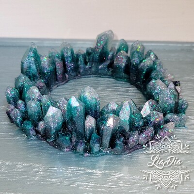 Crystal Crown Candle Ring - Frosted Emerald