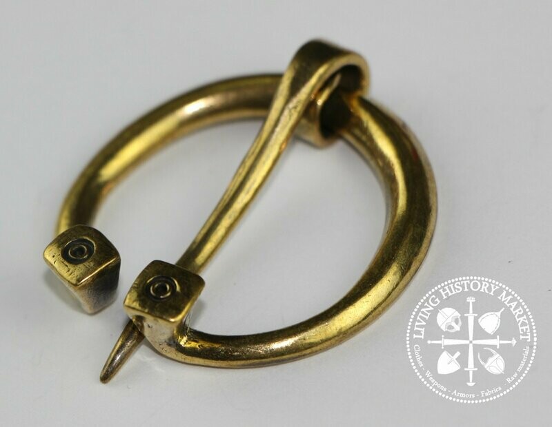 Simple ​Pennanular brooch - Viking - 9/10 century - Denmark - Gotland