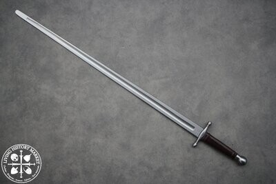 古い時代の刀盾 高さ６４cm 3002603228.jpg