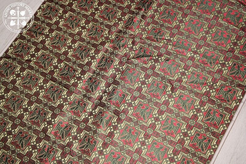 Star-Bird silk brocade - 10/13 century