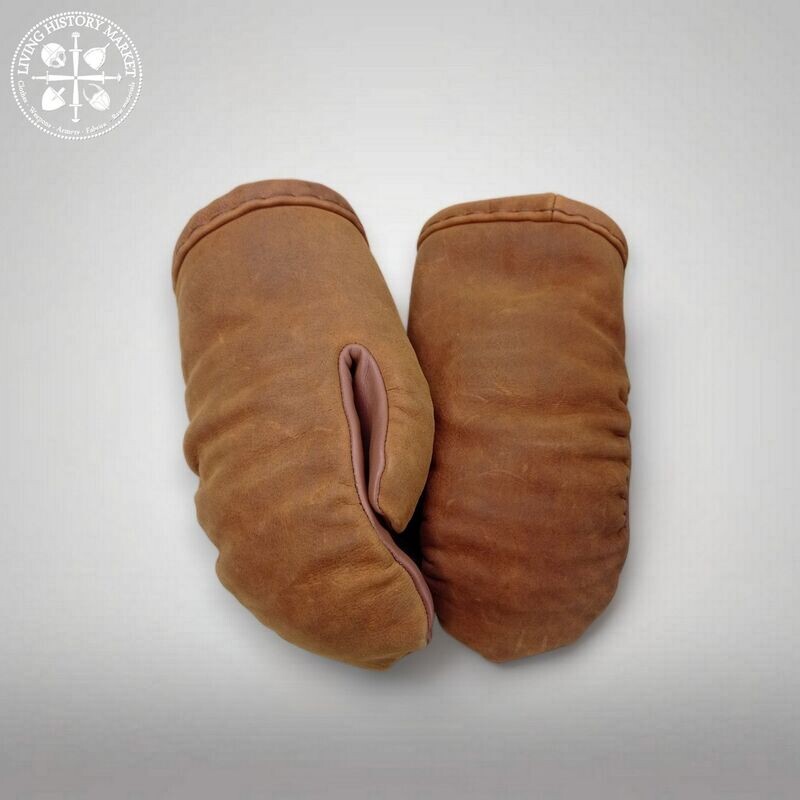 Simple leather combat glove