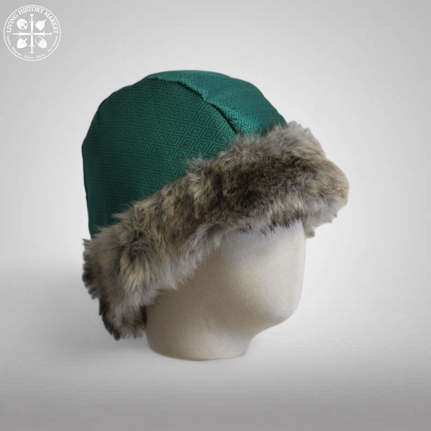 Diamond patterned silk Rus hat