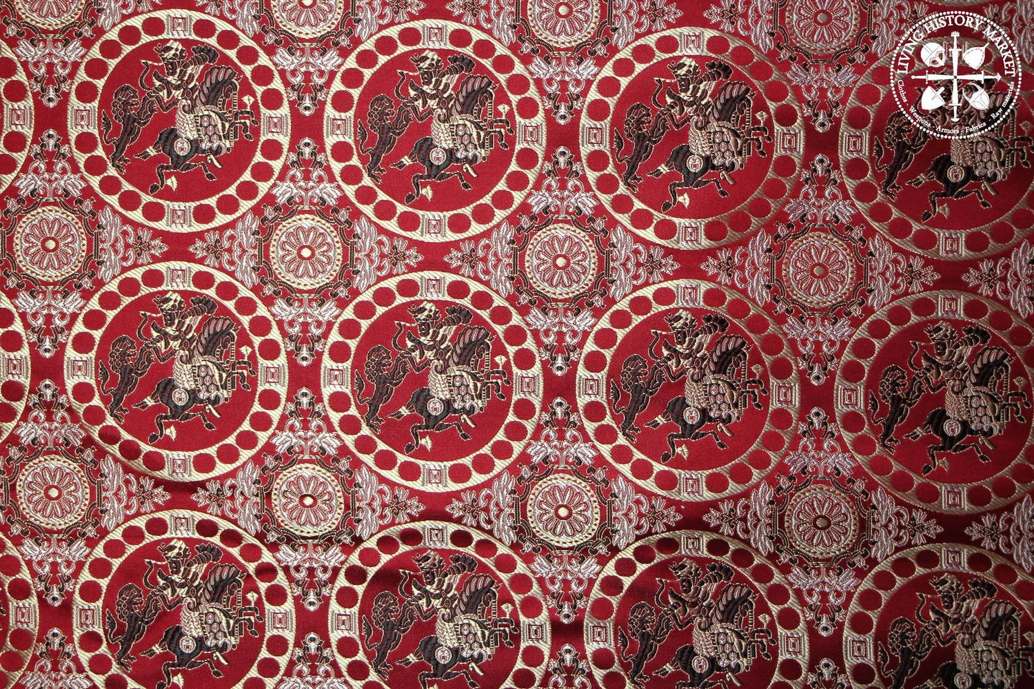 Bahram Gur Hunt silk - 8/10 century - Red version