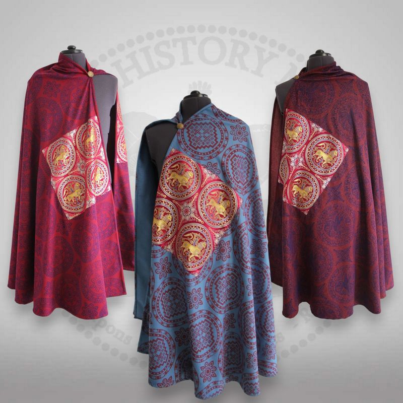 Half circle shaped wool cape with stamps & tablion (brocade silk pannel) / Hem stitch version