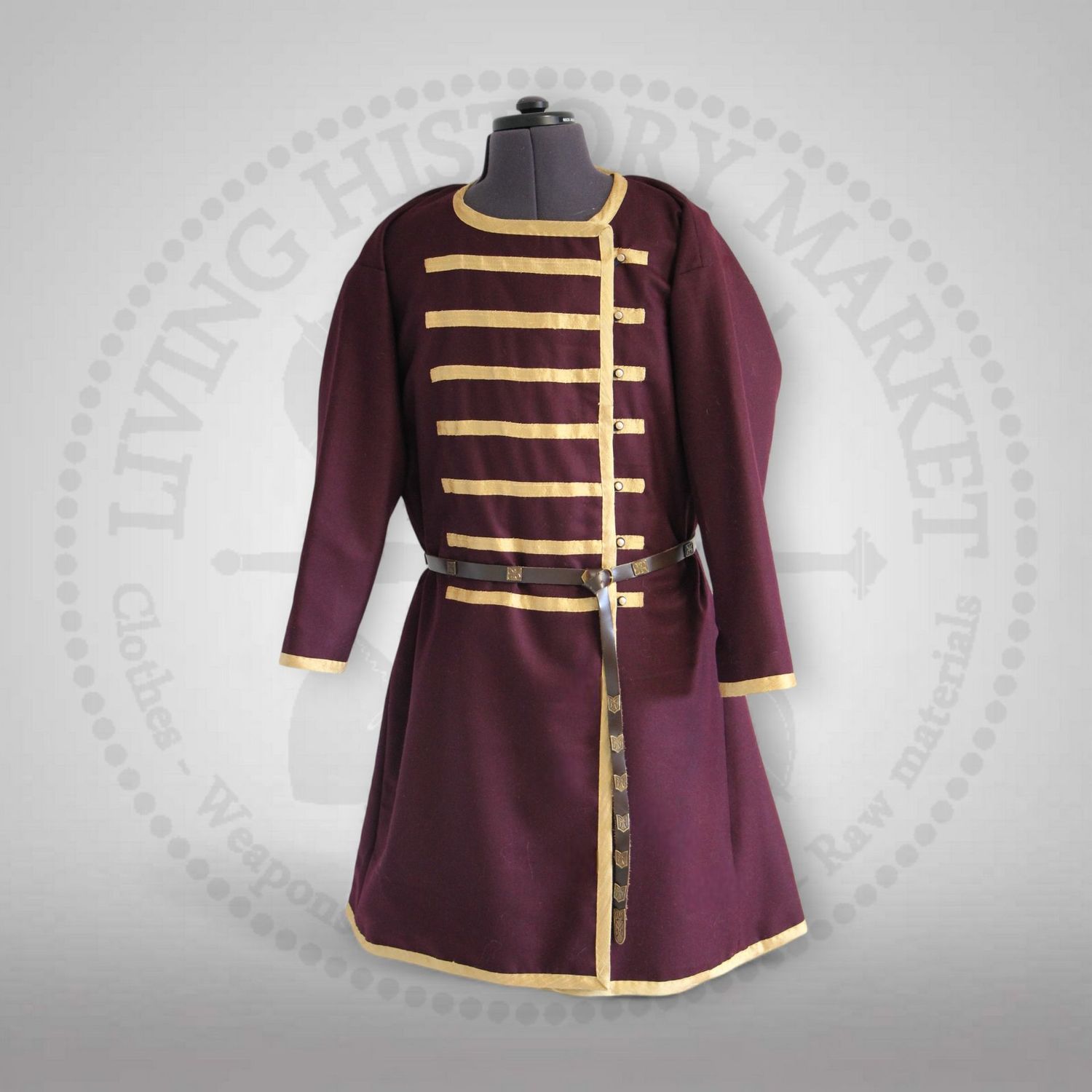 Assymetrical caftan (with or without pectoral stripes)