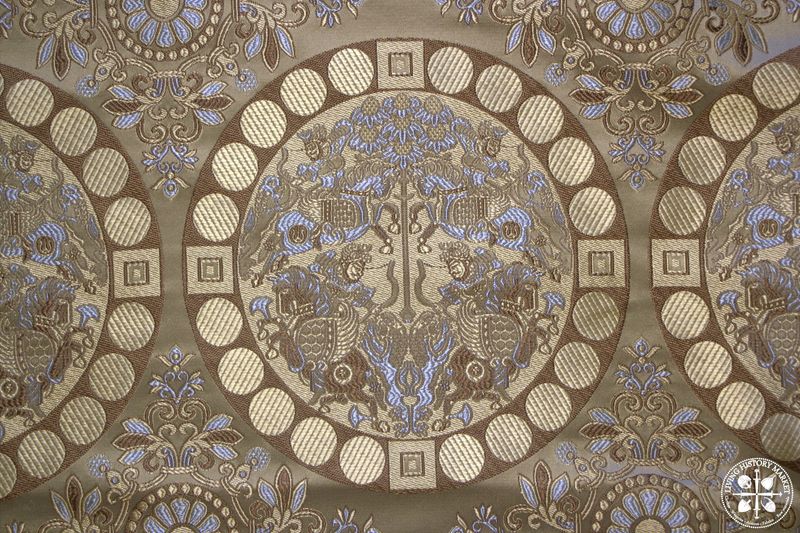 Bahram Gur Hunt silk - 8/10 century - Gold version