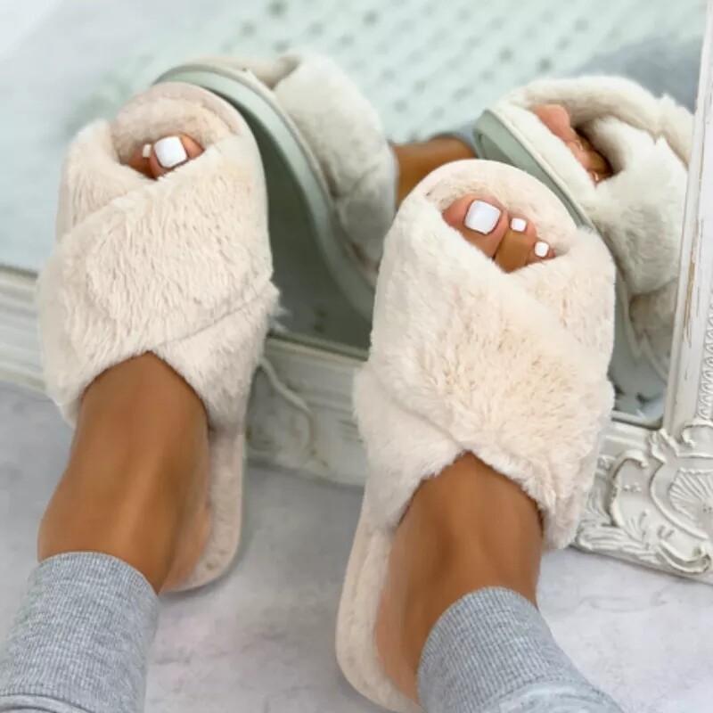 Furry indoor slippers