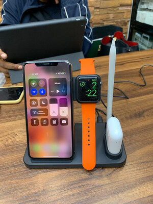 4 in 1 Wireless Charger 