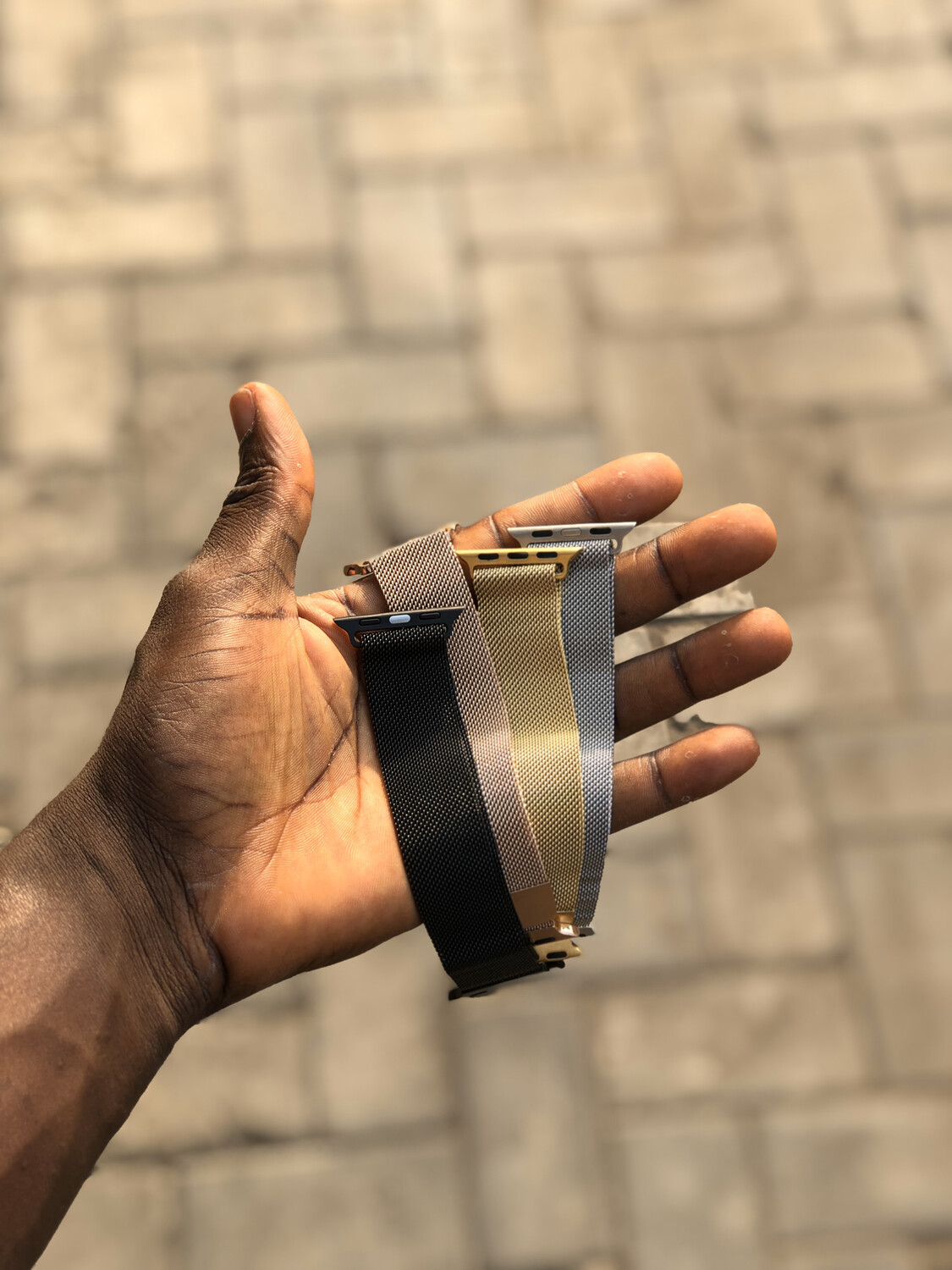 Milanese Loop Chain Band