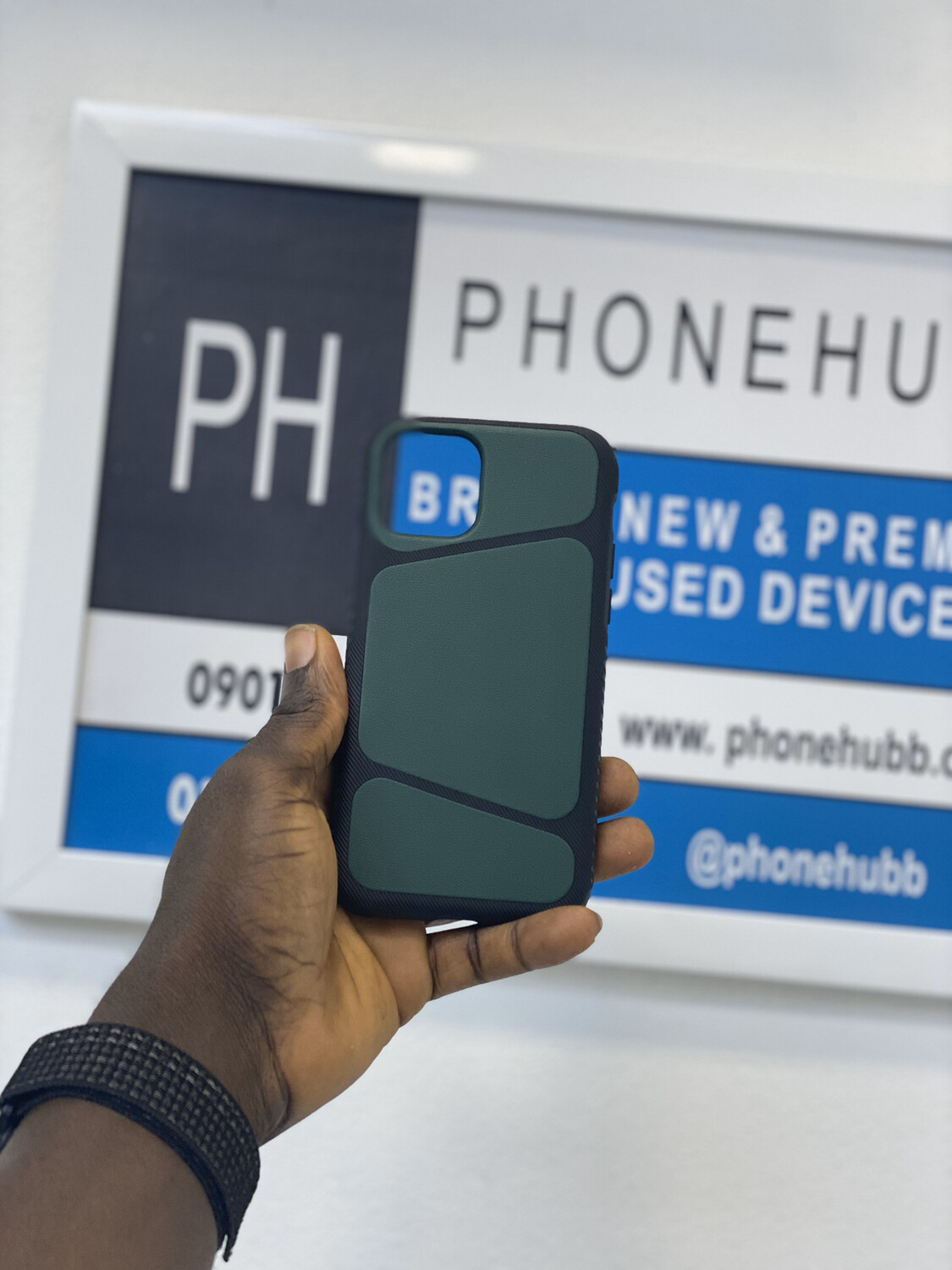 Qi Yang Rubber Series Premium Case