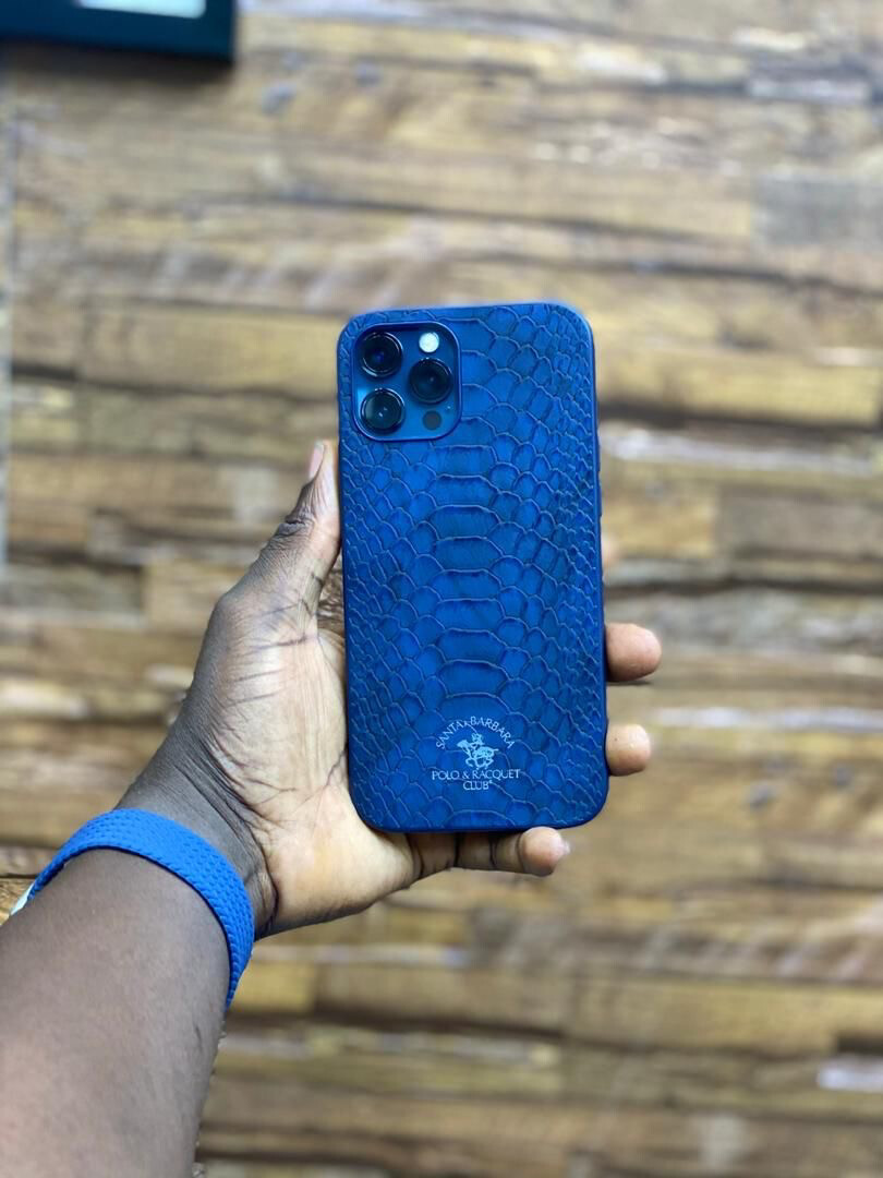 Santa Barbara X Racquet Club Knight Case 