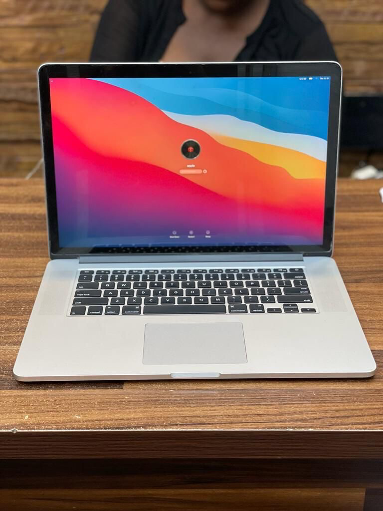Premium Used MacBook Pro 2014 Core i7 16GB 512GB SSD 2.5GHz