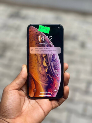 Used iPhone XS 64GB (battery Replaced)