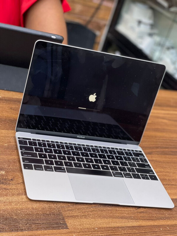 Premium Used MacBook 2015 8GB 256GB 12” Core m